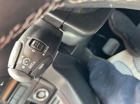 Toyota Proace Verso 2.0D Family Medium MPV Auto MWB Euro 6 (s/s) 5dr (8 Seat) 19