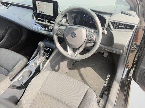 Suzuki Swace 1.8 Hybrid Motion Estata 20
