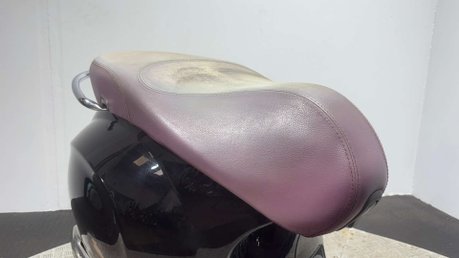 Piaggio Vespa Primavera 2017 22K GOOD RUNNING PROJECT SCOOTER 125CC LEARNER BIKE 7