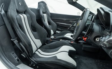 Ferrari 458 Speciale Aperta 14