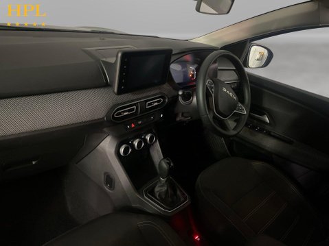 Dacia Jogger 1.6 Hybrid Expression MPV 5dr Petrol Hybrid Auto Euro 6 (s/s) (140 ps) Allo 14