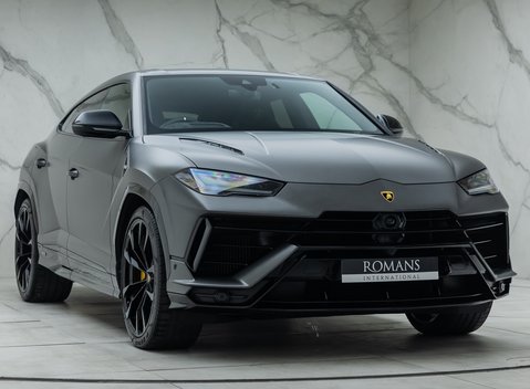 Lamborghini Urus S 9