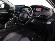 Peugeot 3008 PURETECH S/S ALLURE 4
