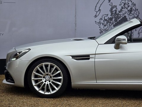 Mercedes-Benz SLC SLC 250 D AMG LINE 13