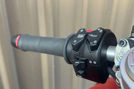 Ducati Panigale V4S Gen 2 21