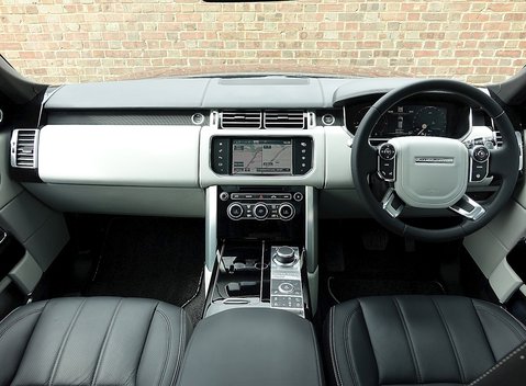 Land Rover Range Rover 3.0 TDV6 Autobiography 17