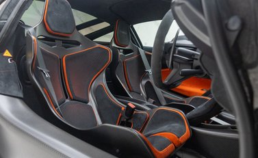 McLaren 765LT 14