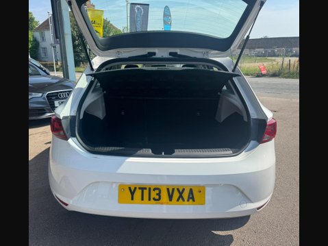 SEAT Leon 1.6 TDI CR SE Euro 5 (s/s) 5dr 28