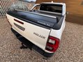 Toyota Hilux 2.8 HI-Luxury Invincible D-4D 4WD Double Cab Auto 4WD 5dr 7
