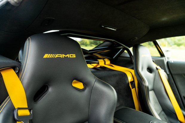 Mercedes-Benz AMG GT R FULL PPF. CARBON FIBRE PACK 1,2 & 3. CARBON ENGINE BAY. AMG TRACK PACK. 5