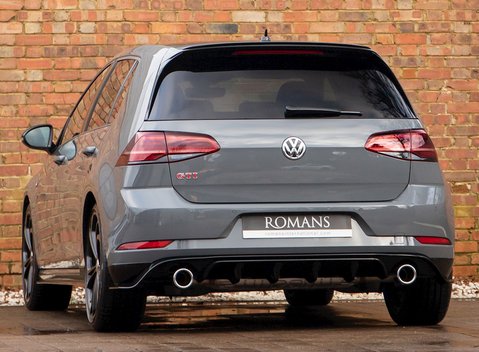 Volkswagen Golf GTI TCR 3