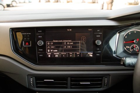 Volkswagen Polo MATCH TSI 17