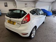 Ford Fiesta 1.5 TDCi Zetec Euro 5 3dr 8