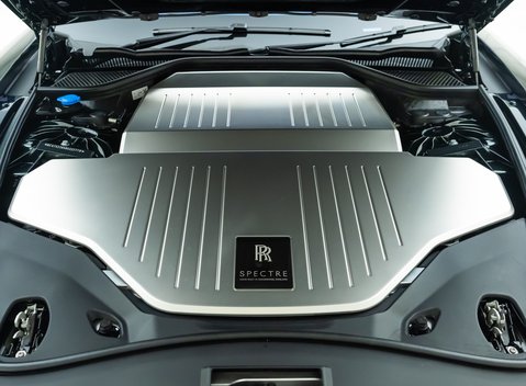 Rolls-Royce Spectre 38