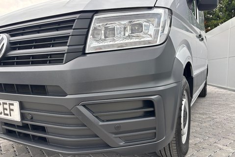 Volkswagen Crafter CR35 177 ps Tdi L2 H2 Trendline DSG Panel Van 19