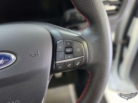 Ford Kuga 2.5 EcoBoost Duratec 14.4kWh ST-Line X CVT Euro 6 (s/s) 5dr 67