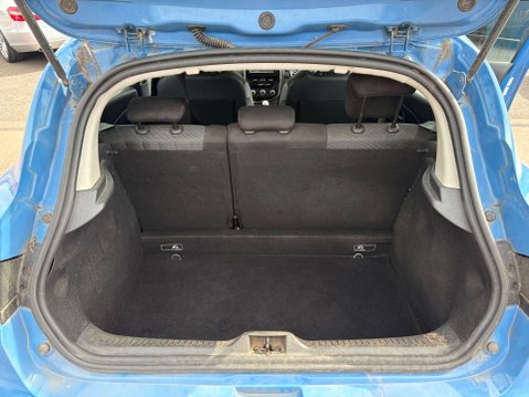 Renault Clio 1.5 Clio Dynamique MediaNav Energy dCi S/S 5dr 8