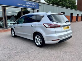 Ford S-Max 2.5 S-Max Titanium HEV CVT 5dr 9