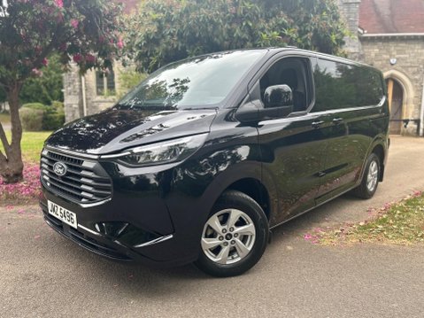 Ford Transit Custom 320 LIMITED L1H1 P/V ECOBOOST 7