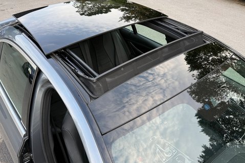 Mercedes-Benz E Class E 220 D AMG LINE PREMIUM - 2 OWNERS - 8 MERCEDES SERVICES - PAN ROOF 21
