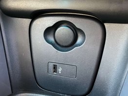 Mini Hatch 1.5 Cooper Classic 3dr 40