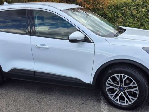 Ford Kuga 1.5 Kuga Titanium Edition 5dr 3