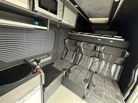 Mercedes-Benz Sprinter AB RACE CRUISER RACE VAN RACE TRUCK 12