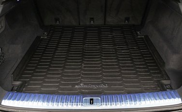 Lamborghini Urus 30