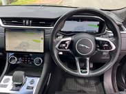 Jaguar F-Pace 2.0 D200 MHEV R-Dynamic HSE Auto AWD Euro 6 (s/s) 5dr 87