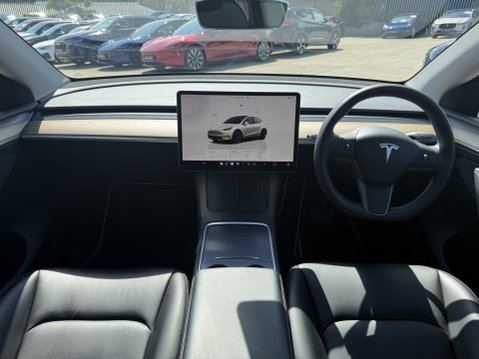 Tesla Model Y (Dual Motor) Long Range SUV 5dr Electric Auto 4WDE (384 bhp) 31
