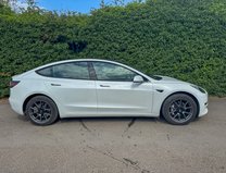 Tesla Model 3 Saloon 4dr Electric Auto RWD (241 bhp) 32