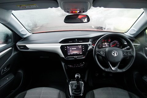 Vauxhall Corsa SE PREMIUM 3
