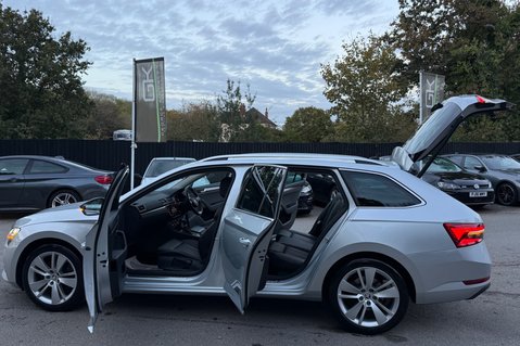 Skoda Superb SE L IV DSG PLUG IN HYBRID -ONE OWNER -FULL SERVICE HISTORY 18