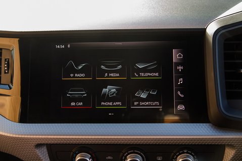 Audi A1 SPORTBACK TFSI S LINE 28