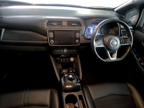 Nissan LEAF 40kWh N-Connecta Hatchback 5dr Electric Auto (150 ps) Bluetooth - DAB Radi 18