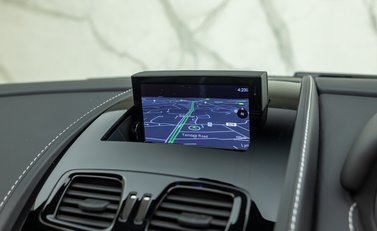 Aston Martin V12 Vantage S Roadster 23