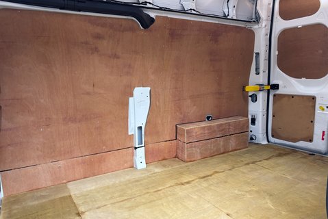 Ford Transit Custom 300 L2 H2 Trend 130 ps Panel Van - Air Con 9