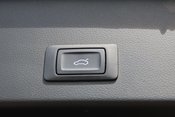 Audi A6 2.0 TDI ultra S line Estate 5dr Diesel S Tronic Euro 6 (s/s) (190 ps) 7