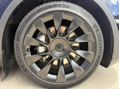Tesla Model Y (Dual Motor) Long Range SUV 5dr Electric Auto 4WDE (384 bhp) 14