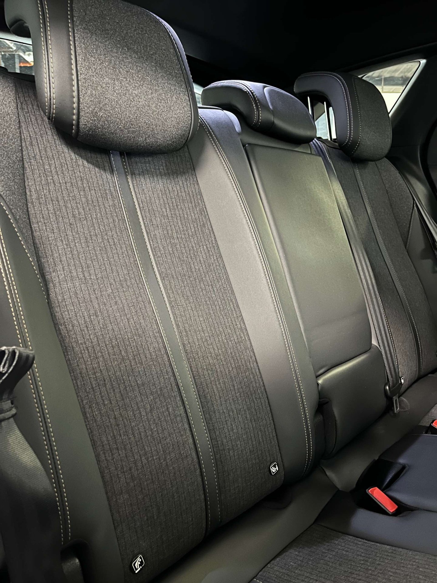 2019 Peugeot 3008 — image 29