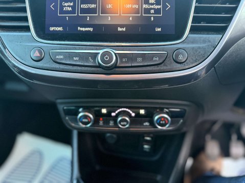 Vauxhall Crossland X 1.2 Crossland X Tech Line Nav ecoTec S/S 5dr 65