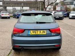 Audi A1 1.0 A1 Sport Nav TFSI Semi-Auto 3dr 6