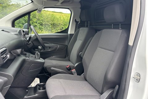 Vauxhall Combo L1H1 2300 100 ps Dynamic Panel Van - No VAT 3