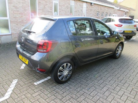 Dacia Sandero 1.0 SCe Essential Euro 6 5dr 5