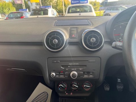 Audi A1 1.6 TDI S line Sportback Euro 5 (s/s) 5dr 19