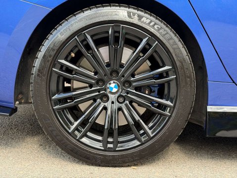 BMW 3 Series 2.0 330i M Sport Auto 4dr 52
