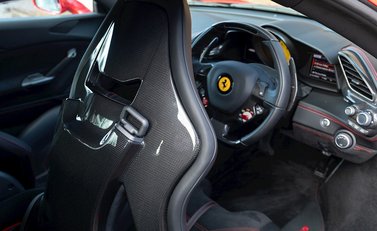 Ferrari 488 GTB 13