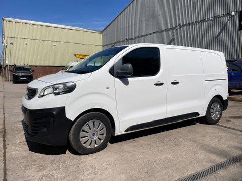 Peugeot Expert 1.5 BlueHDi 1000 Professional Standard Panel Van 6dr Diesel Manual MWB Euro 4