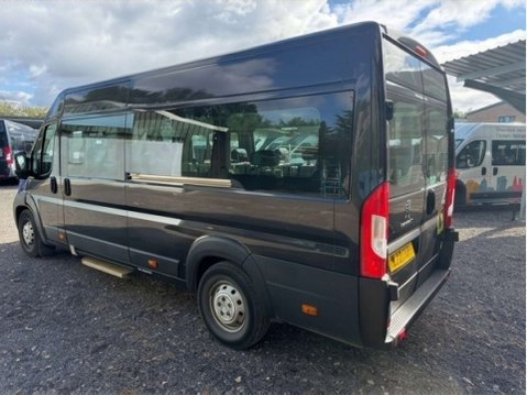 Peugeot Boxer 2.2 440 17-seat Non-D1 Minibus Lite with full width ramp. 5dr Diesel Manua 2