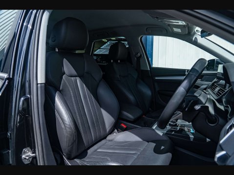 Audi Q5 2.0 Q5 PHEV Sport 50 TFSI E Quattro Semi-Auto 4WD 5dr 10